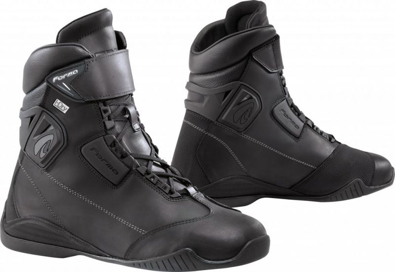 FORMA TRIBE HDRY boots